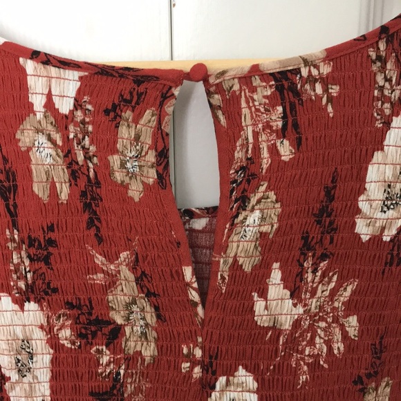 Torrid Baybydoll Top With Bell Sleeves Sz 3 - Picture 10 of 12